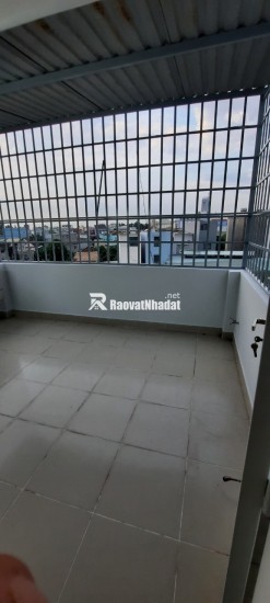 Bán gấp nhà trệt 2lầu đường 5 linh xuân thủ đức Lh :0909428959.